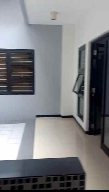 manyar tirtomoyo siap huni 1 5 lantai dekat gm mall