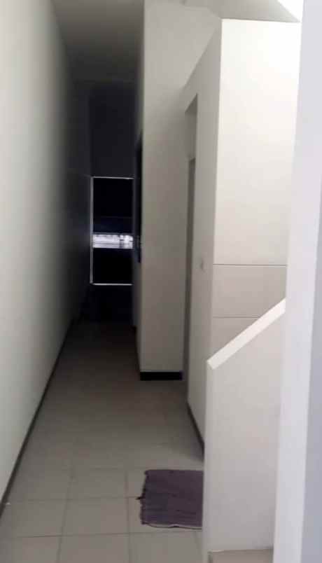 manyar tirtomoyo siap huni 1 5 lantai dekat gm mall