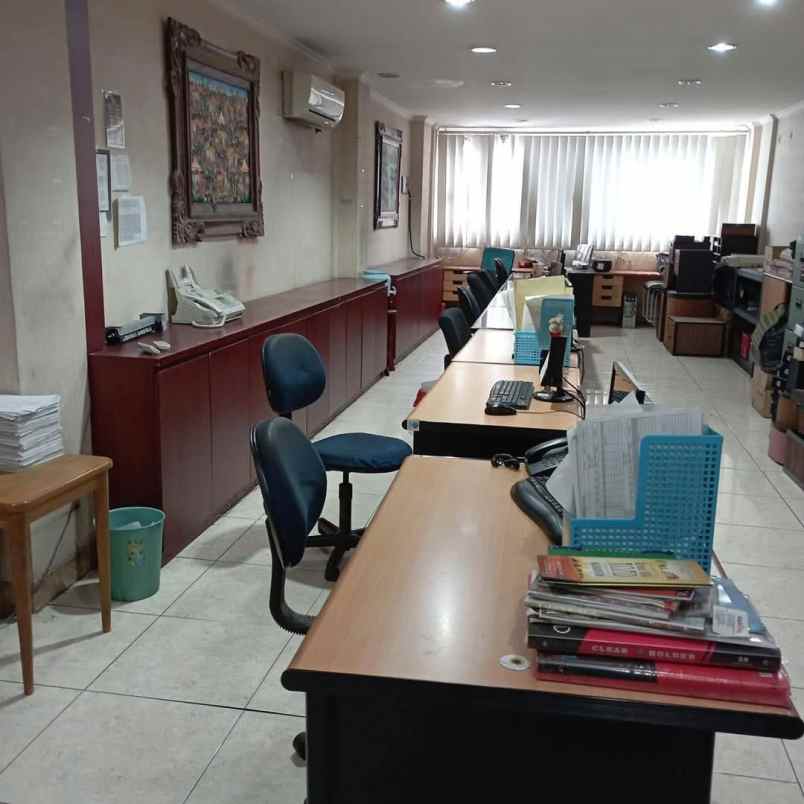 ruko bagus strategis di cideng jkt pusat