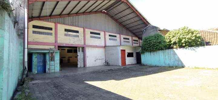 ruko gudang kantor holis