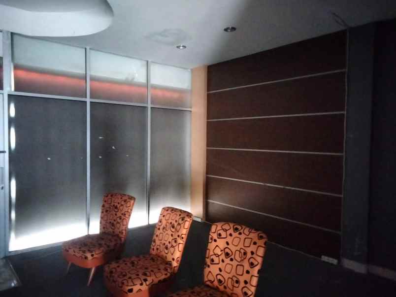 ruko gudang kantor jl tino sidin kadipiro