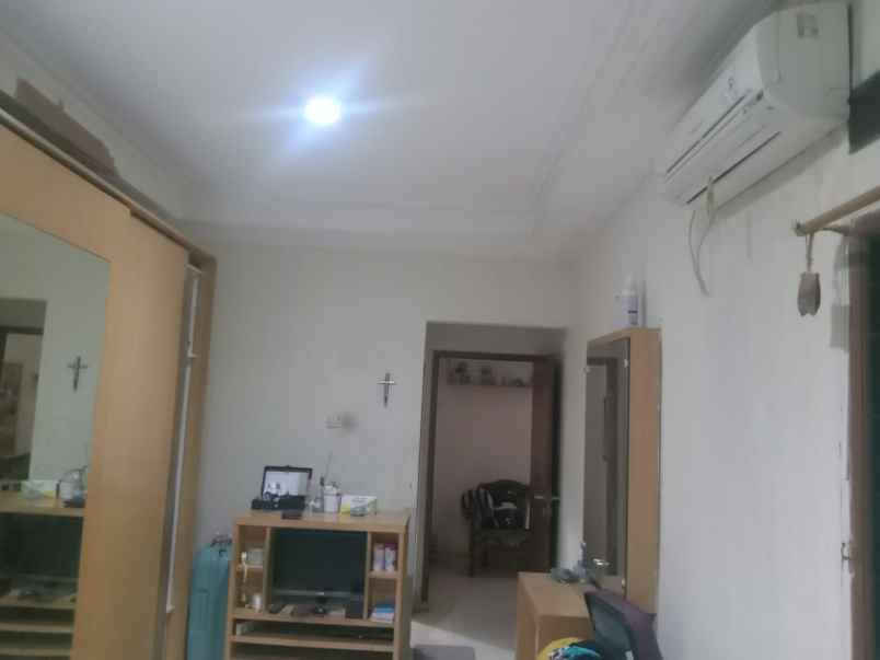 rumah 169 m bekasi timur