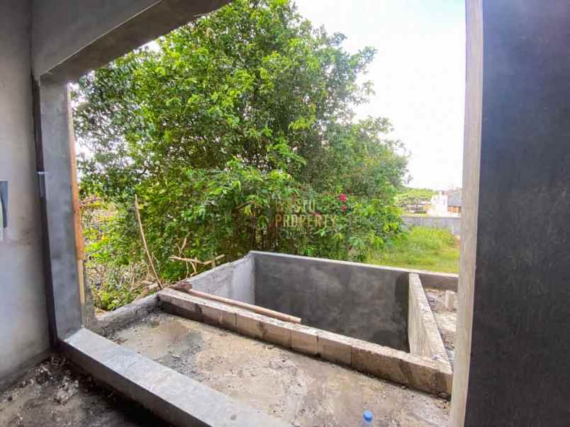 rumah 2 lantai hanya 1 menit dari jl godean km 7