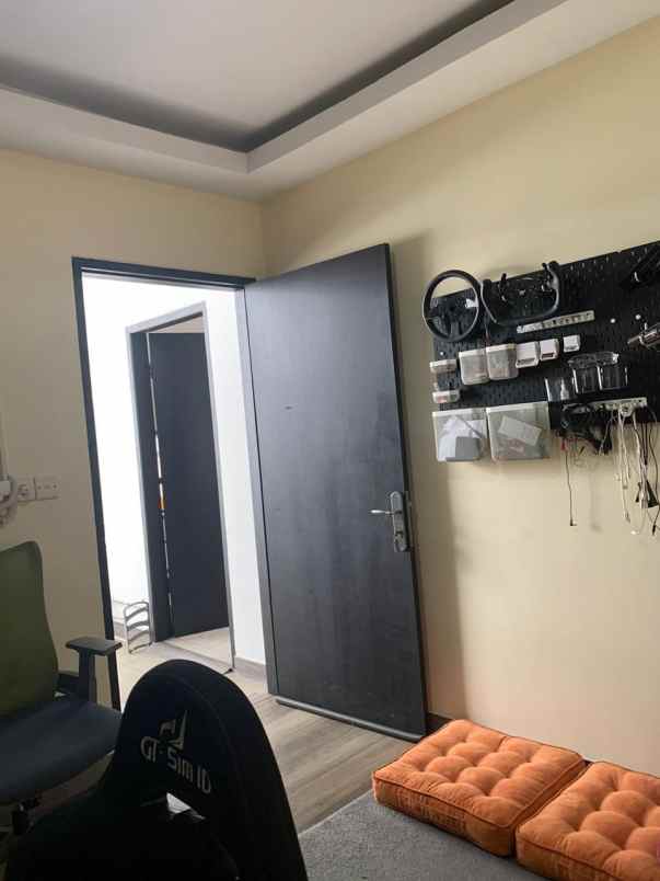 rumah 2 lantai nan asri di cipinang indah duren sawit