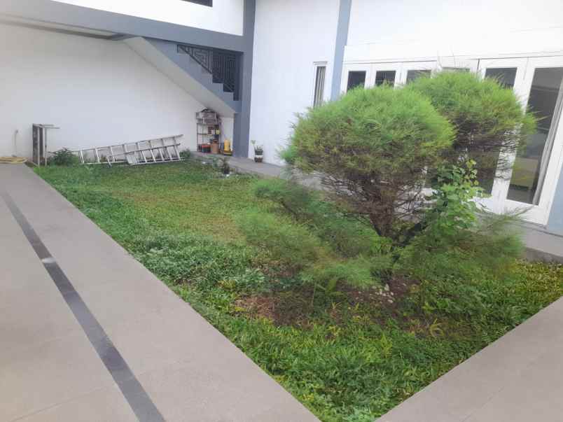 rumah 2 lantai siap huni di labuhan dalam shm