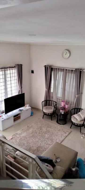 rumah bagus semi furnished di padasuka bandung
