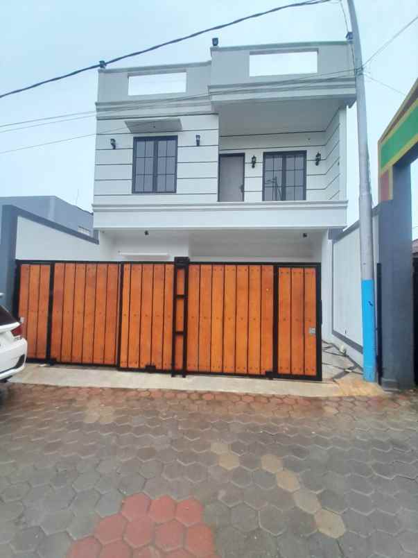 rumah baru dalam cluster di cilangkap cipayung jaktim