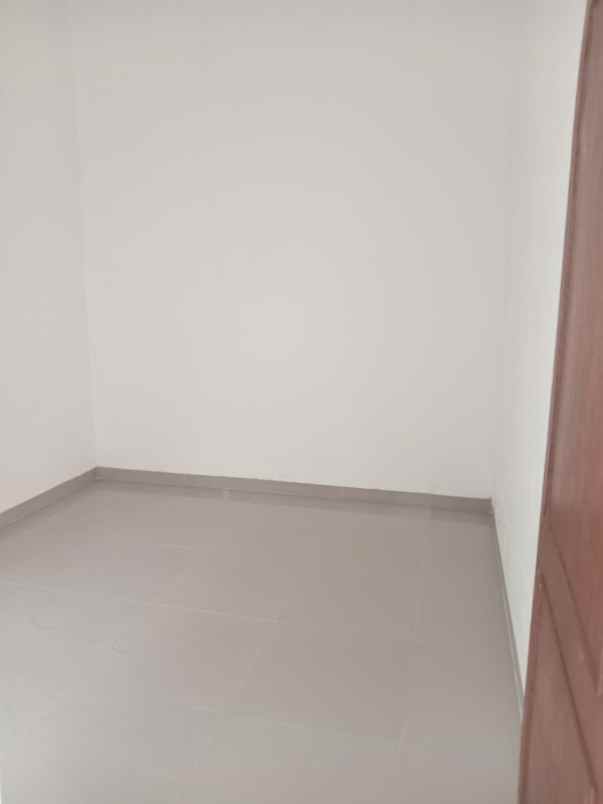 rumah baru tanah luas jatisampurna bekasi