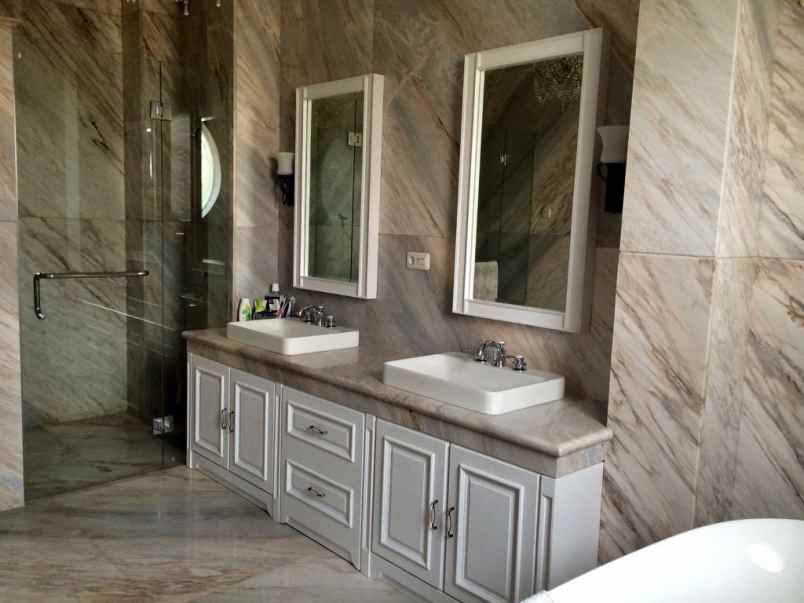 rumah bukit gading mediterania