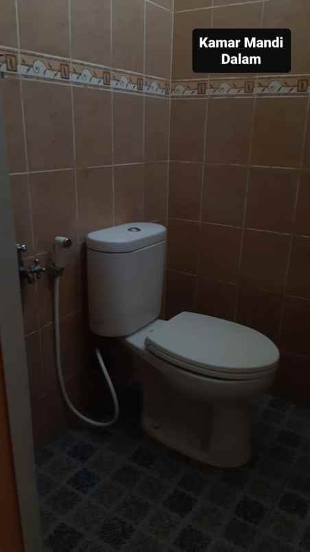 rumah cantik 1 lt 1 3 m di beji tanah baru depok