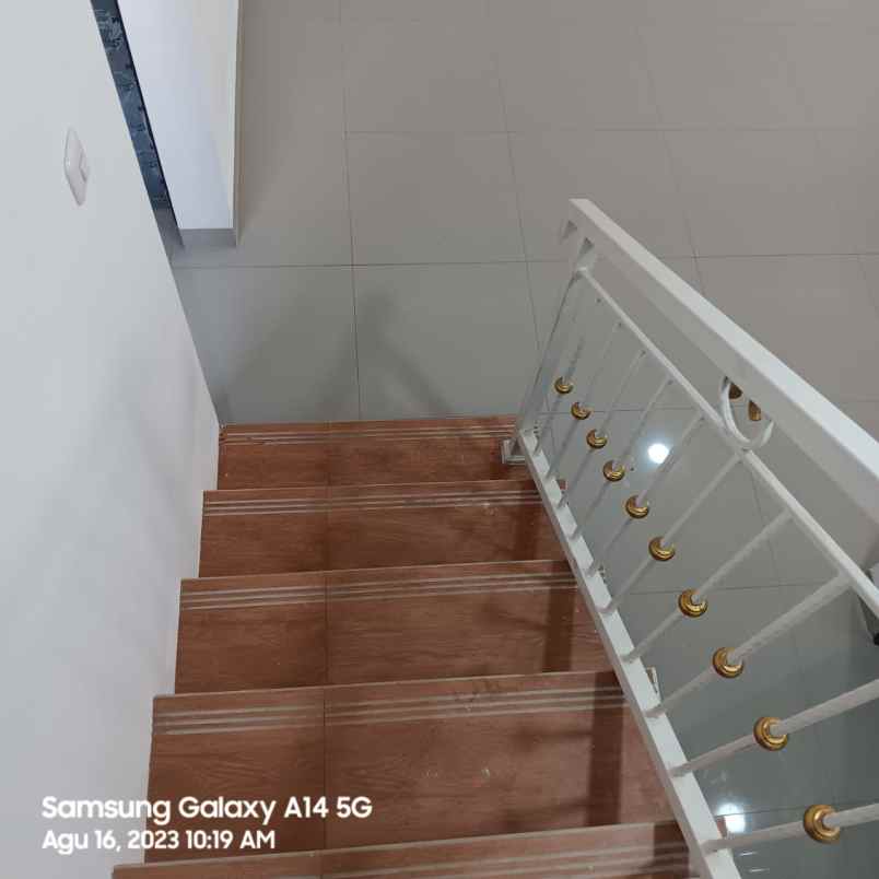 rumah cluster baru dekat ke cikunir dan pekayon bekasi