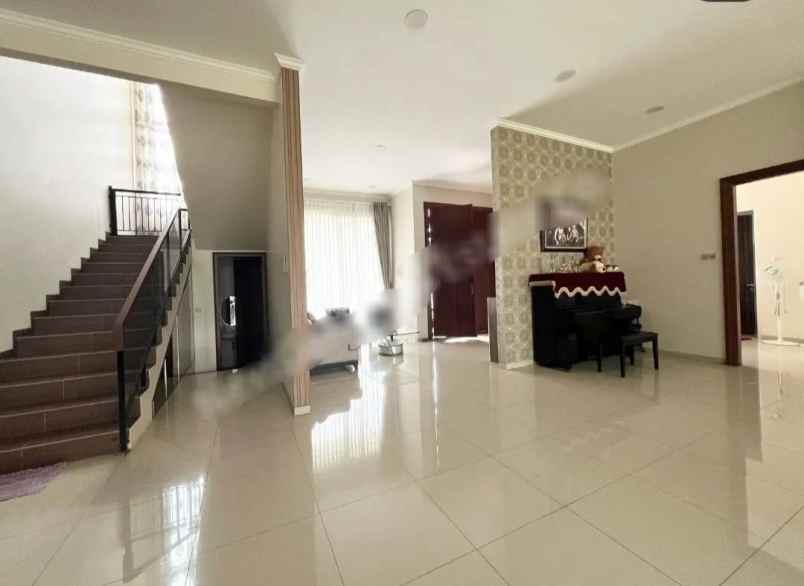 rumah crown pondok hijau golf gading serpong