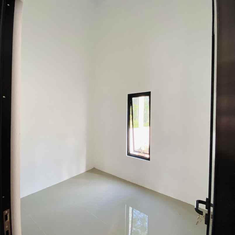 rumah dalam cluster one gate design scandinavian