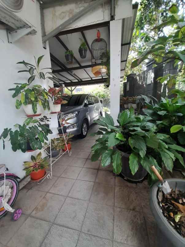 rumah dalam komplek di pulogebang jaktim