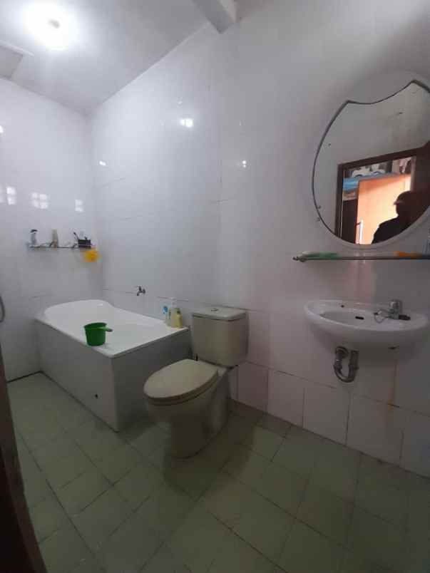 rumah dalam komplek di pulogebang jaktim