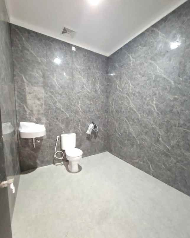 rumah dijual bintaro sektor 9 turin harga jadi 3 75 m