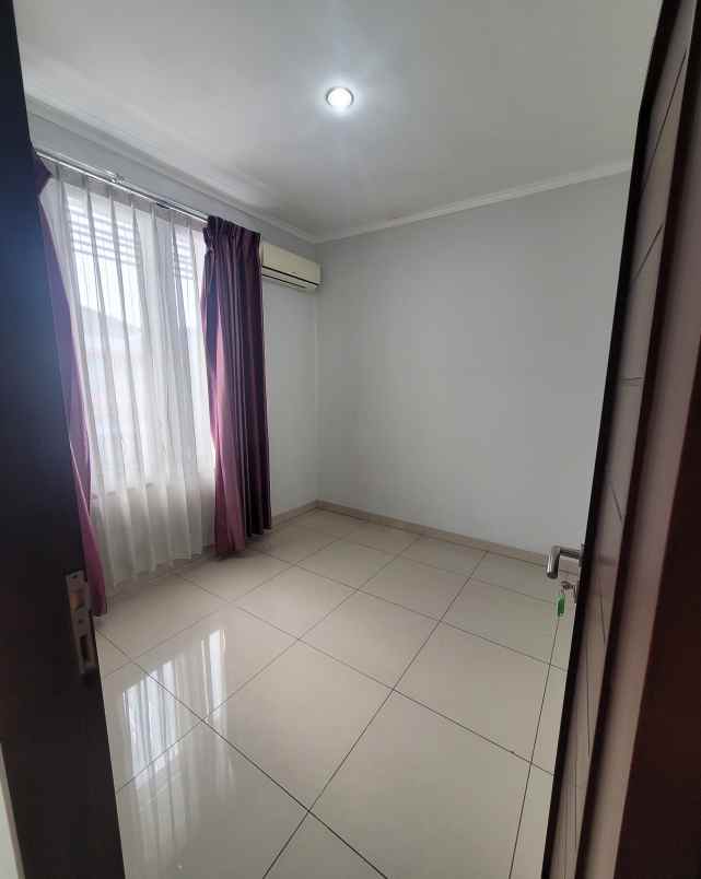 rumah gallery kawaluyaan soekarno hatta bandung