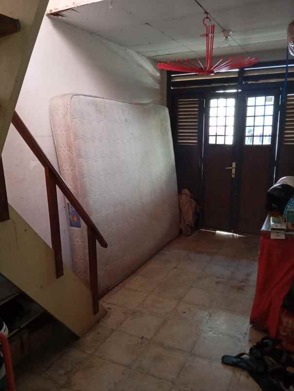 rumah gang cipedes bandung 10 menit mall pvj bandung