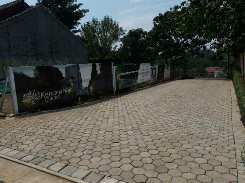 rumah jl bojong jengkol cilebut