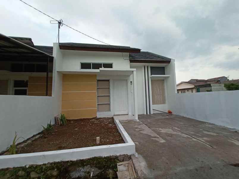 rumah jl cibeureum gg gotong