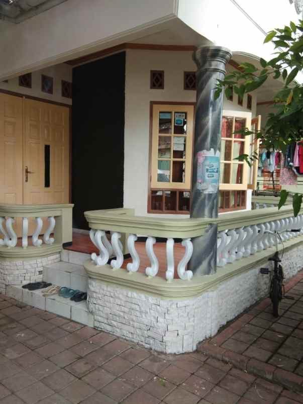 rumah jl gunung batu