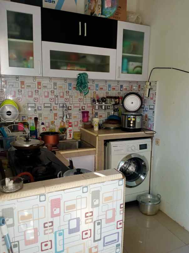 rumah jl pemuda sawangan baru