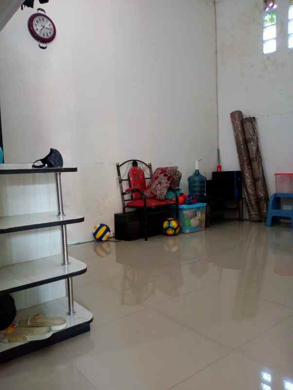 rumah jl pemuda sawangan baru