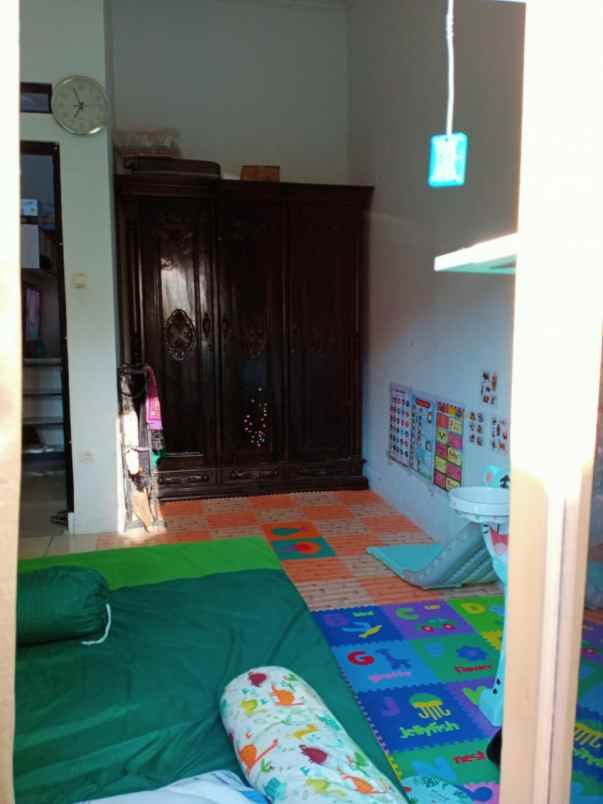 rumah jl pemuda sawangan baru