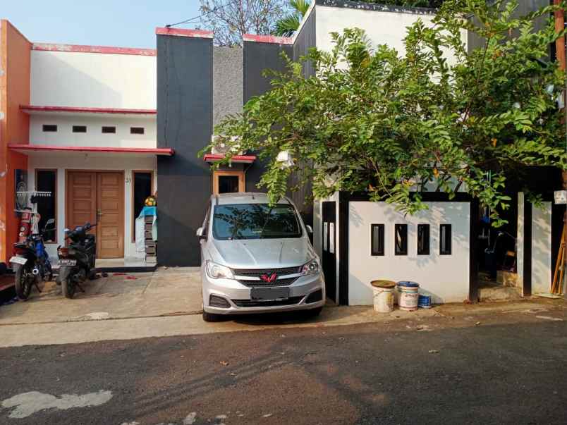 rumah jl pemuda sawangan baru