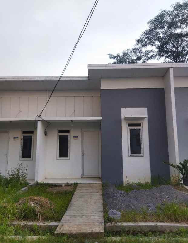 rumah jl perum bumi tajur raya