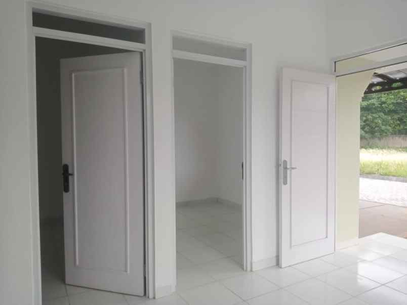 rumah jl raya gandoang