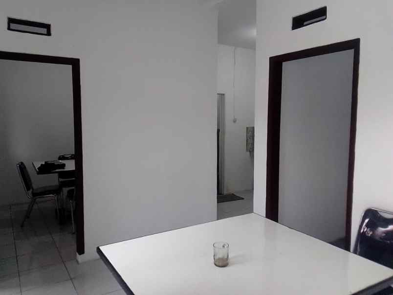 rumah jl raya jatimekar