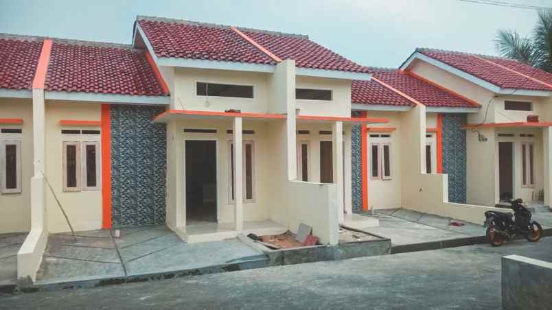 rumah jl raya pondok rajeg