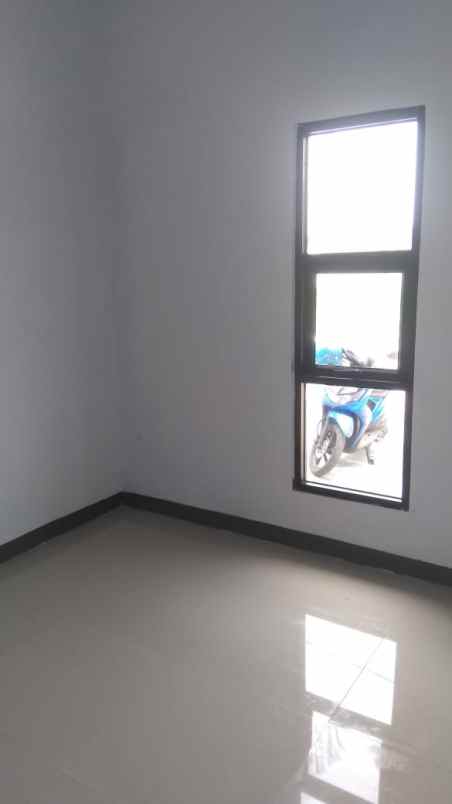 rumah jl raya sasak panjang bogor