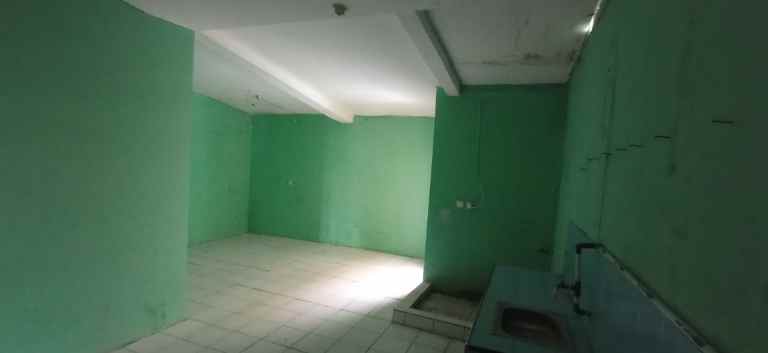 rumah jln perum adipura bca