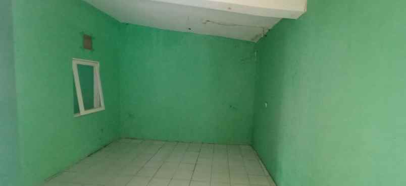 rumah jln perum adipura bca