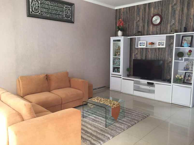 rumah jurang mangu barat pondok aren