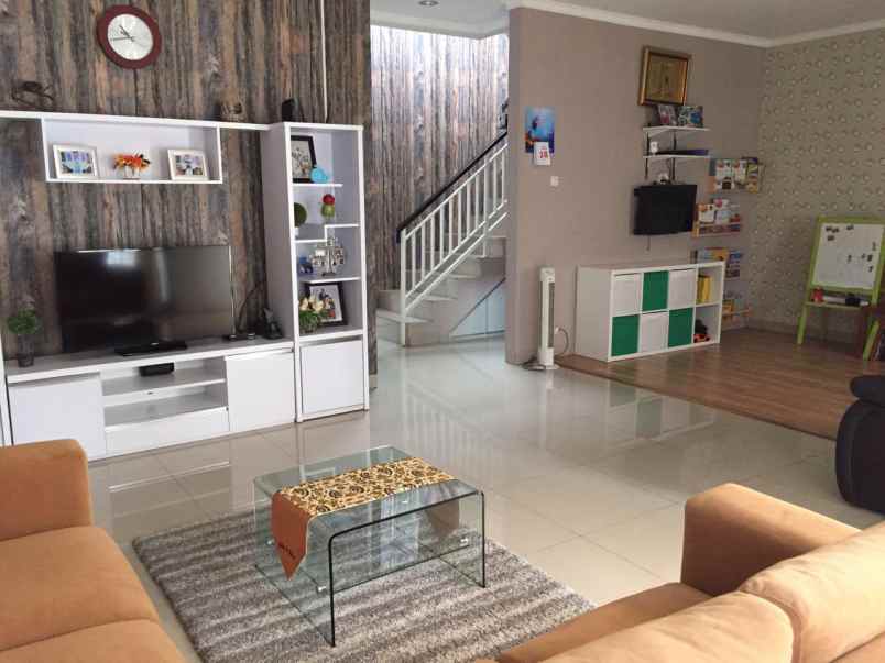 rumah jurang mangu barat pondok aren