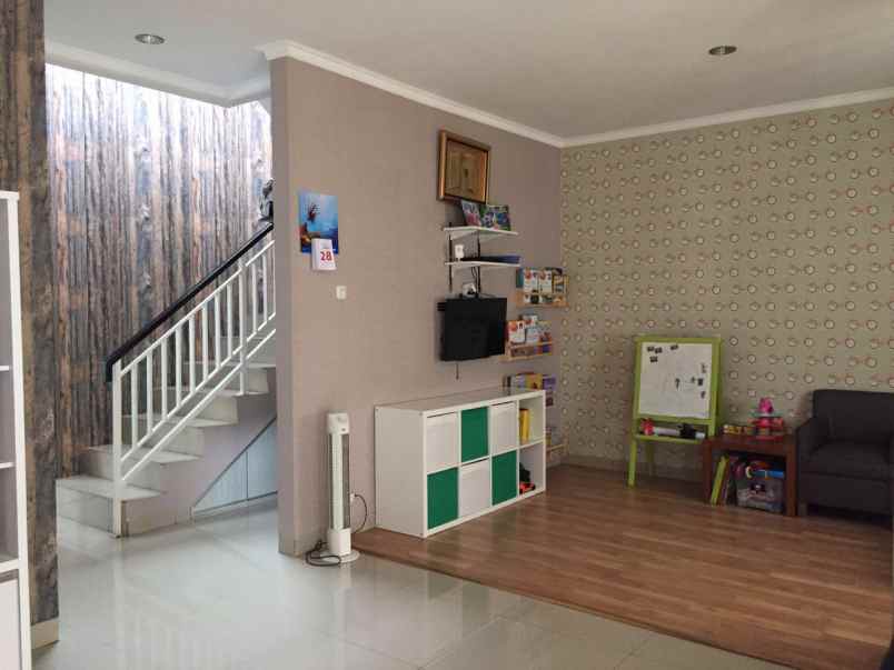 rumah jurang mangu barat pondok aren