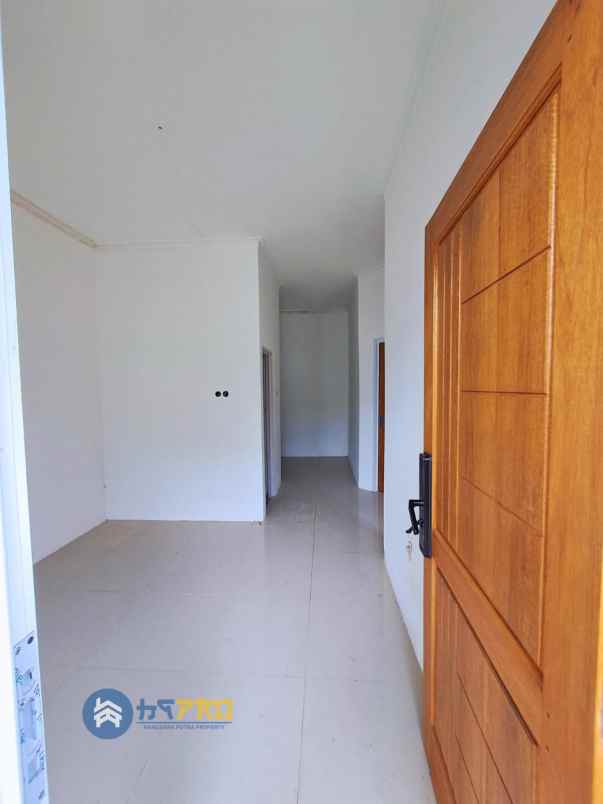 rumah komersil paling strategis di timur karawang