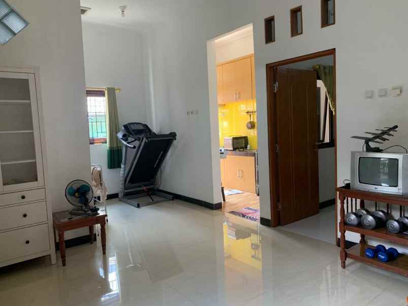 rumah kos 2 lantai rooftop dijual murah jakarta timur