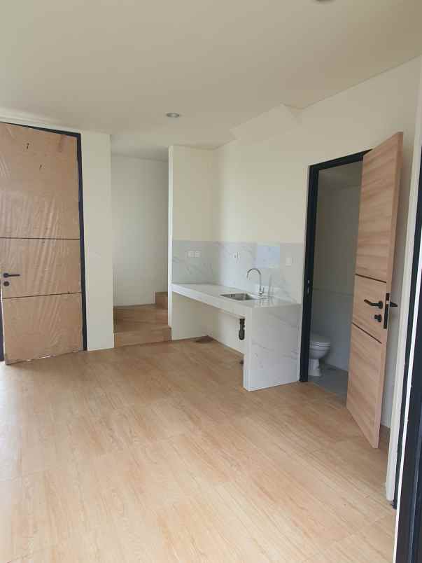 rumah lippo cikarang