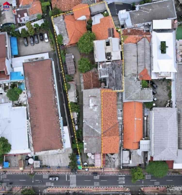 rumah luas cocok untuk usaha di salemba jakarta pusat