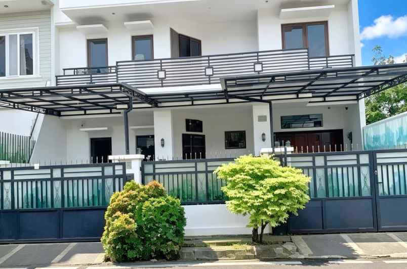 rumah luas di billy moon pondok kelapa lingkungan asri