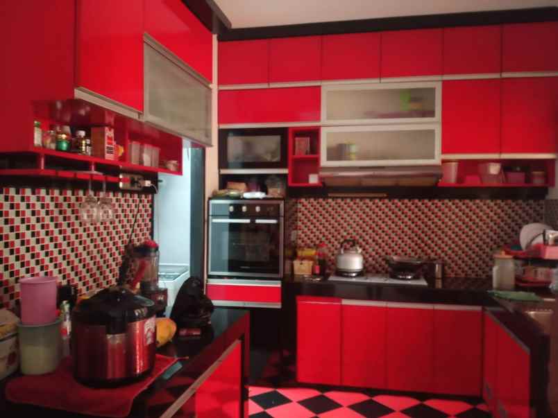 rumah mampang pancoran mas depok