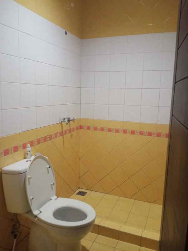 rumah mampang pancoran mas depok