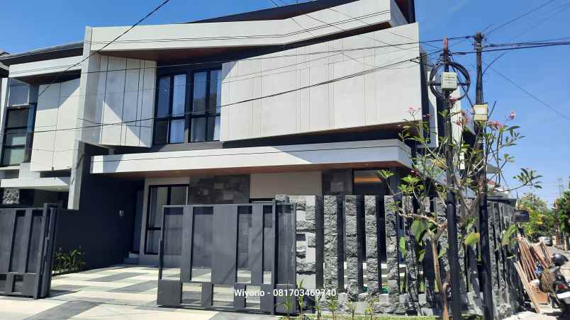 rumah manyar indah dekat merr surabaya