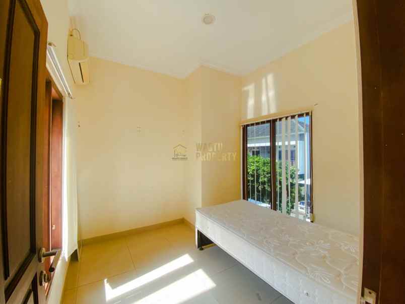 rumah mewah akses mudah di lokasi premium babarsari