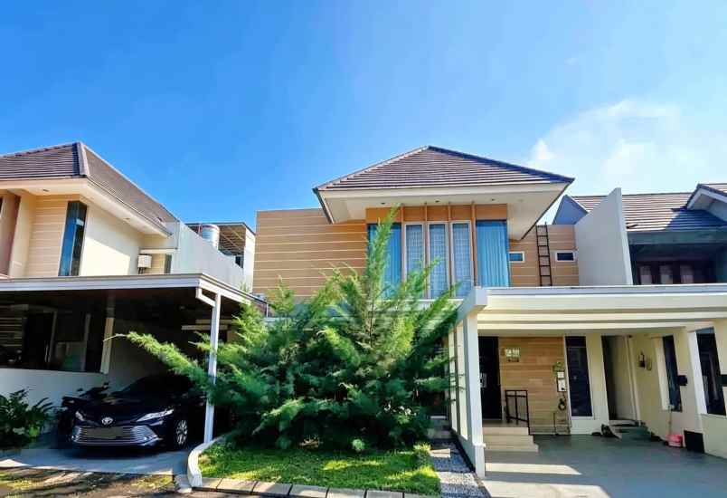 rumah mewah full furnished di green andara pondok labu