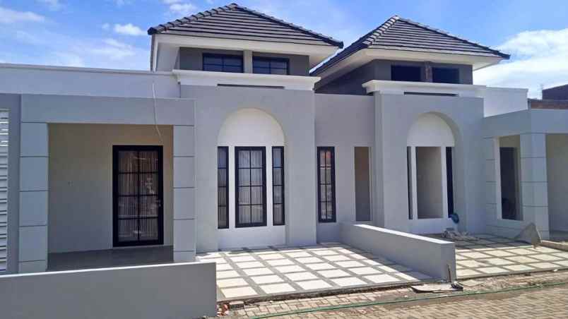 rumah minimalis 400 juta an dekat exit tol malang